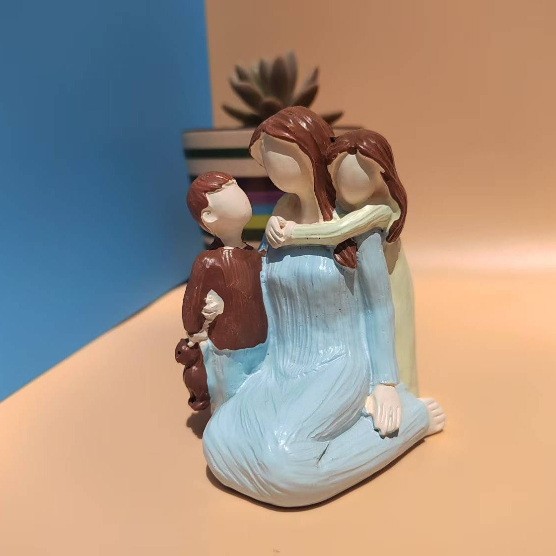 05c7637d-2b47-46af-afee-47aa7ada1141