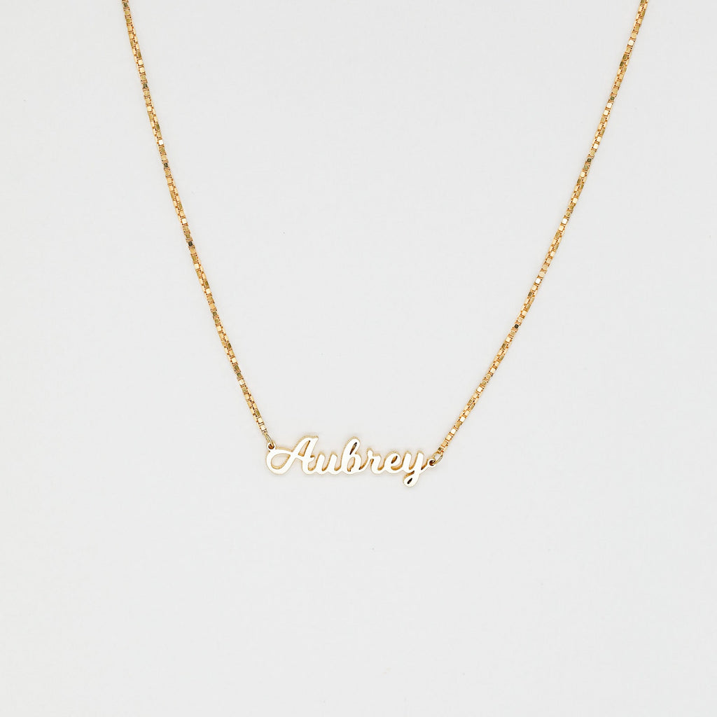 Handcraft Personalized Name Necklace
